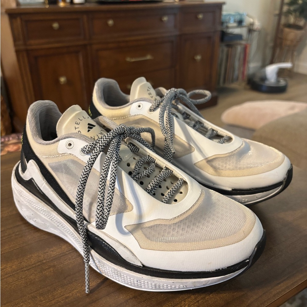 Adidas by Stella McCartney Cream and Black Sneakers with Modern Design